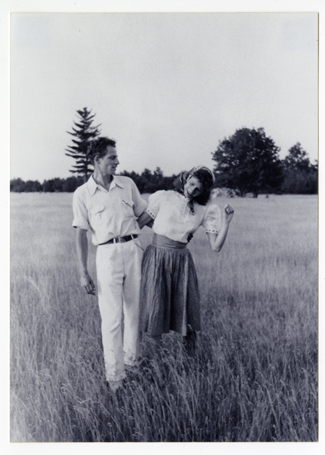 Photographer unknonwn, Anna and Lawrence Halprin, circa 1940.