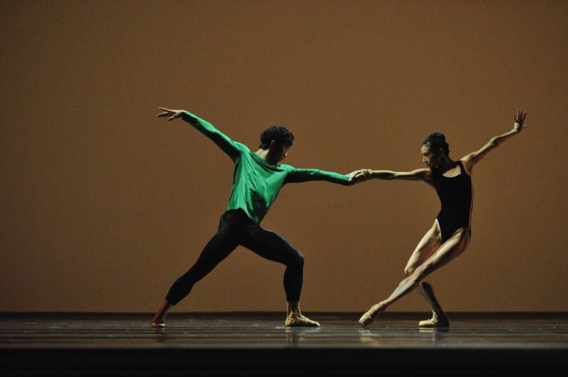 San Francisco Ballet's Wei Wang and Yuan Yuan Tan in William Forsythe's 'Pas/Parts' (Photo: Erik Tomasson)