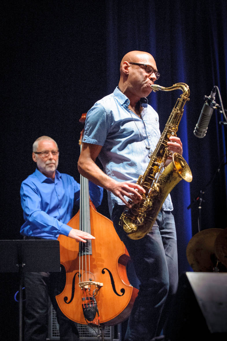 Dave Holland and Joshua Redman (L–R) at the Healdsburg Jazz Festival, June 4, 2016.