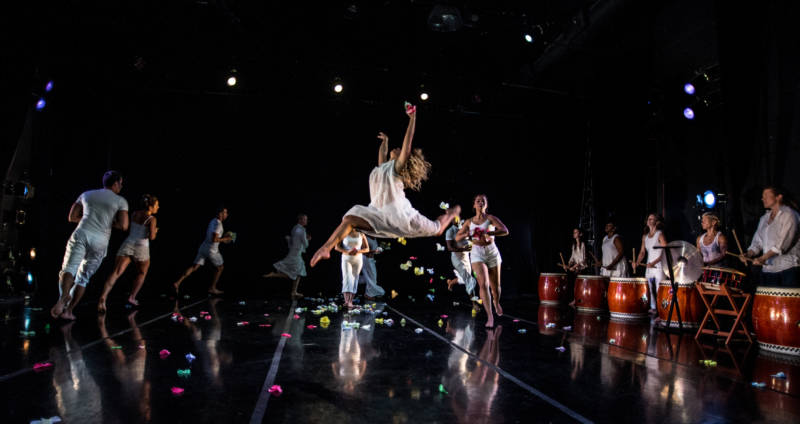 Dance Brigade in Krissy Keefer’s Gracias a la Vida (Photo: Robbie Sweeny)