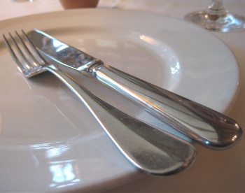 knife and fork placesetting