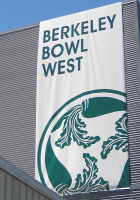 berkeley bowl west sign