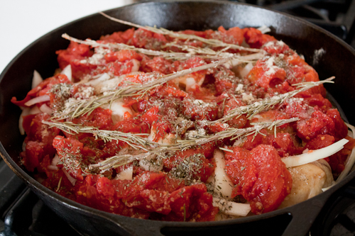 tomatoes, garlic, and seasonings  