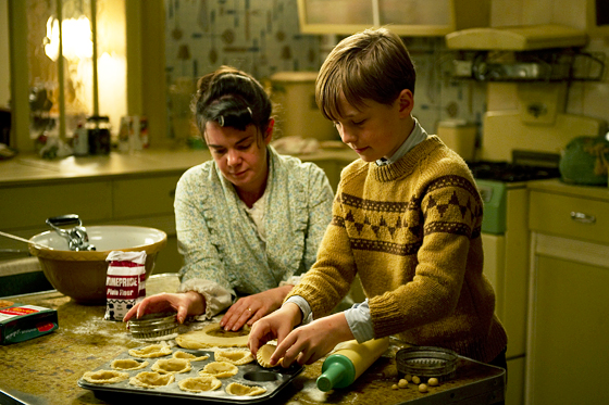 Nigel and his mother baking tarts