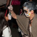 Face painting at  Dia de los Muertos in SF Mission. Photo: Naomi Fiss