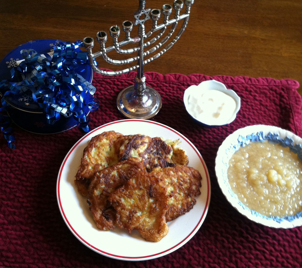 Gluten-Free Latkes with Apple Sauce and Sour Cream for Hanukkah