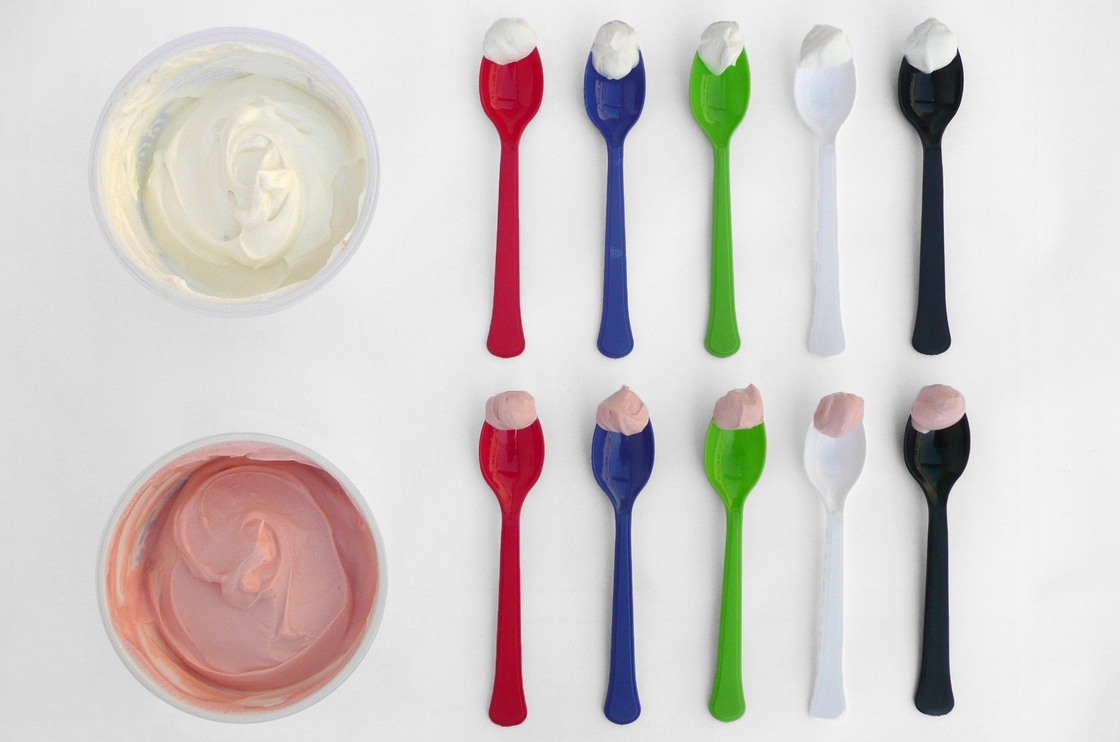 Which spoonful of yogurt looks the tastiest? Studies show people tend to eat less when their dishes are in sharp color-contrast to their food. Photo: Elizabeth Willing/Courtesy Flavour