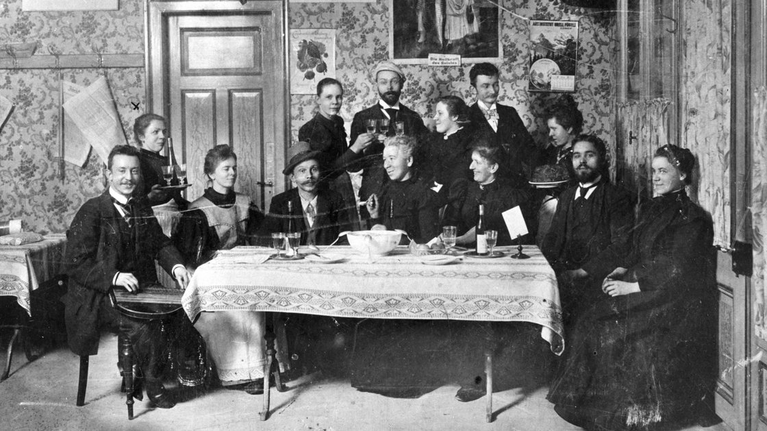 This gang founded Zurich's Vegetarians' Home and Teetotaller Cafe in 1898. Ambrosius Hiltl bought the joint and changed the name in 1903. Photo: Courtesy Hiltl