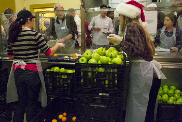 155 volunteers helped serve 3,000 meals on Christmas Eve at GLIDE. Photo: Sara Bloomberg/KQED