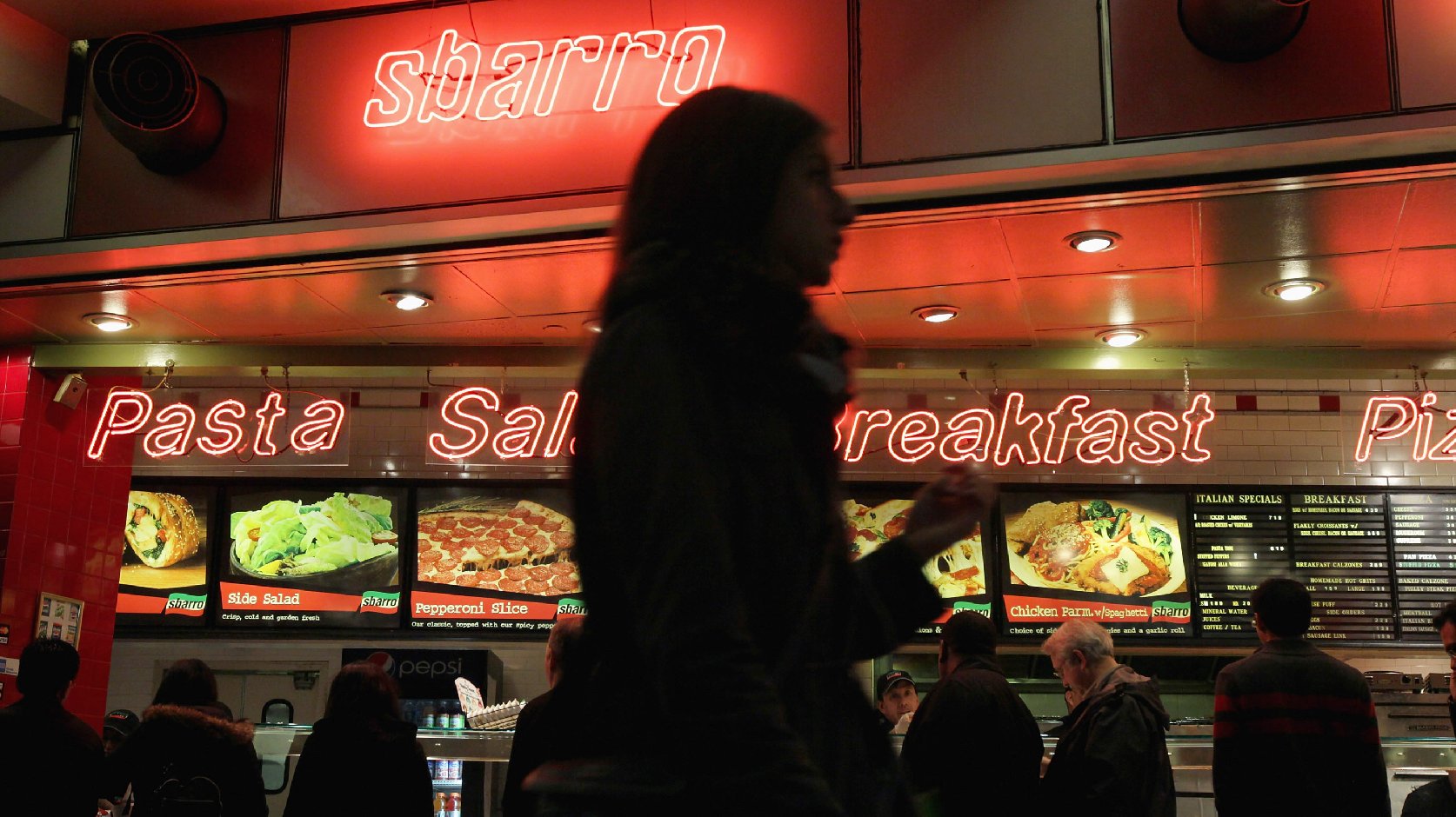 Customers at Sbarro in Chicago on April 4, 2011, the day that the company filed for Chapter 11 bankruptcy. Photo: Scott Olson/Getty Images