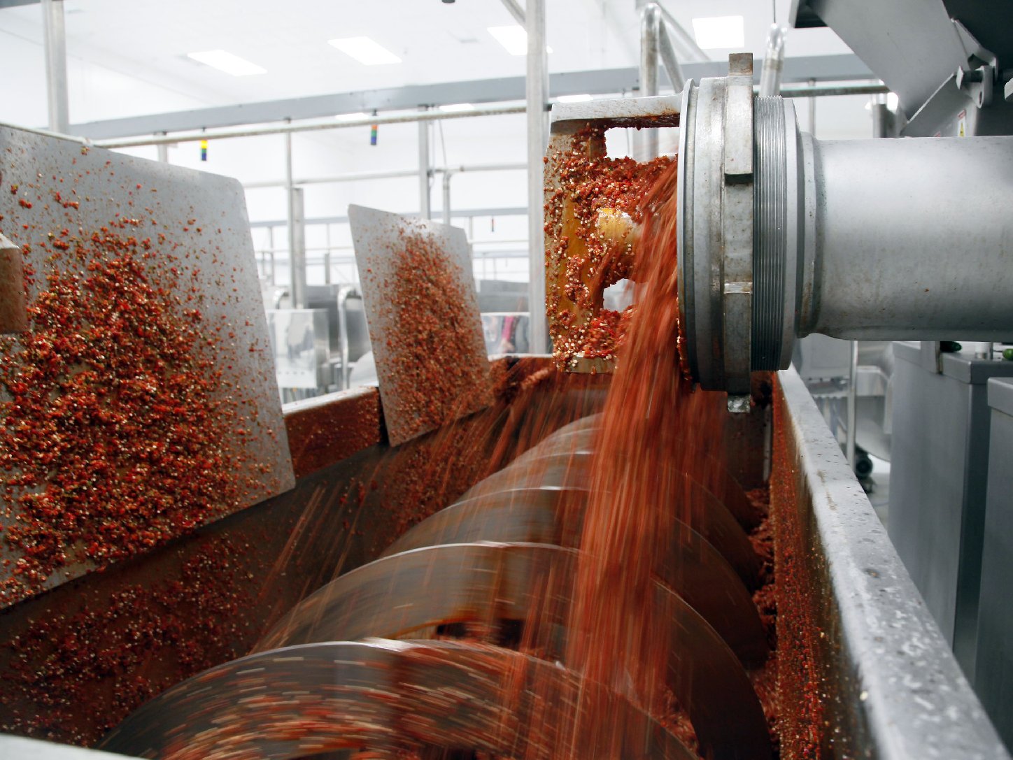 All heat and spice inside the Huy Fong Foods grinding rooms. Photo: Nick Ut/ASSOCIATED PRESS