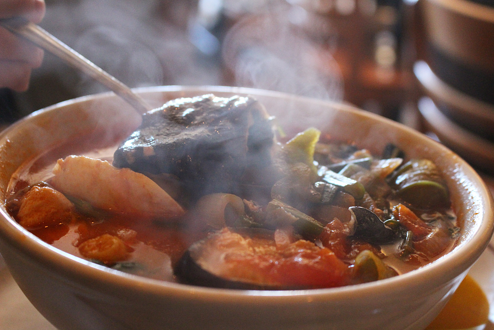 La Santaneca De La Mission's sopa de pescado. Photo: Wendy Goodfriend