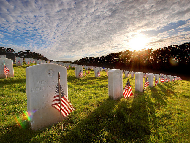 Memorial Day at the San Francisco National Cemetery. Photo: Daniel Parks/ Flickr