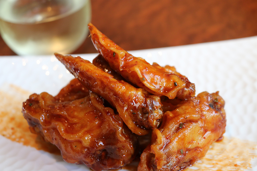 Chile-marinated chicken wings