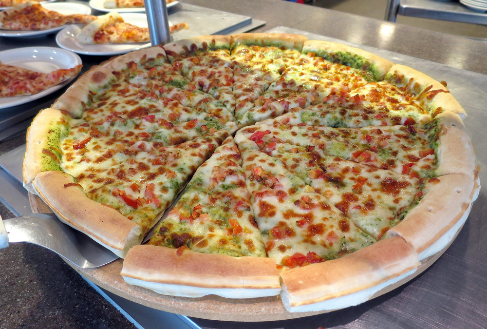 Vegetarian pizza. Photo: Anneli Rufus