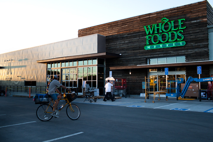 The exterior of the new West Barkeley Whole Foods is partly clad in reclaimed wood. Photo: Emilie Raguso