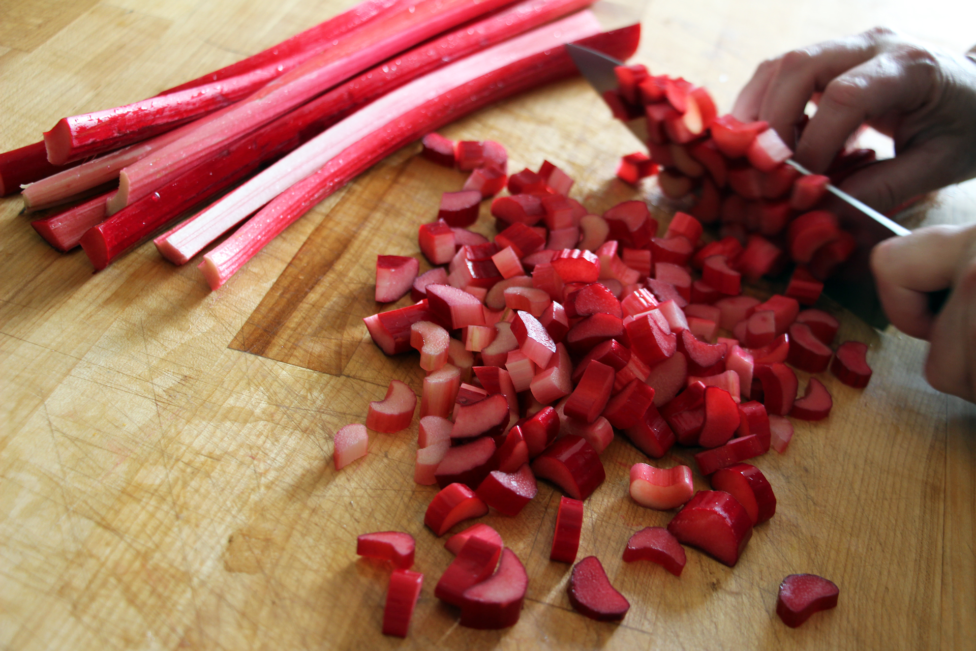 Rhubarb, trimmed and cut into 1/2-inch pieces