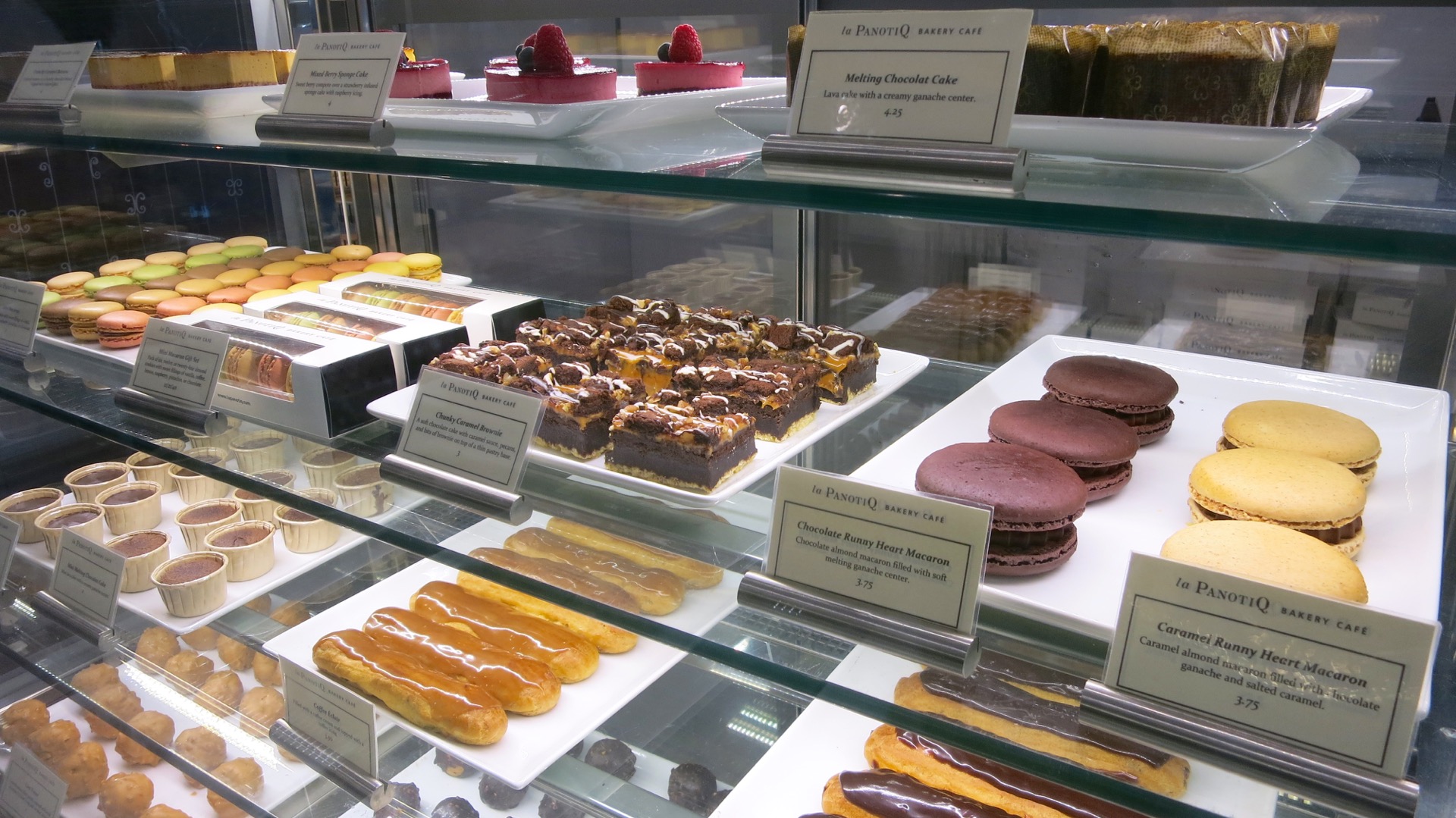 There's macarons of all sizes and flavors at La PanotiQ in Livermore.