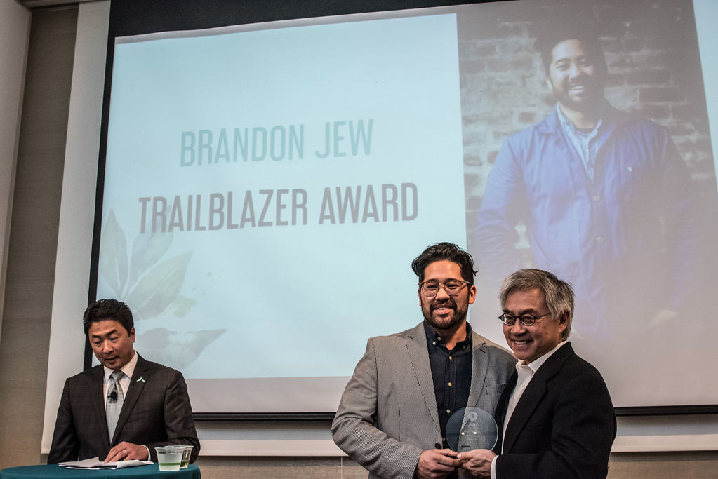 Chef Brandon Jew receives Trailblazer Award at CAAMFeast 2016