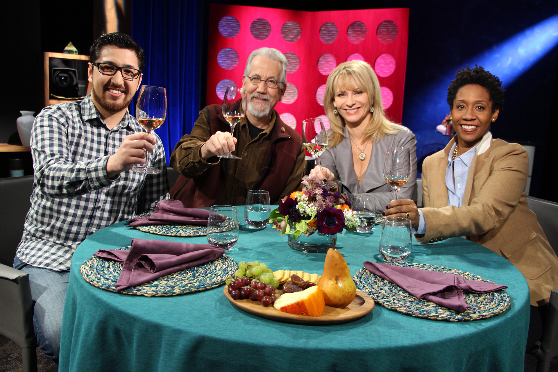  Check, Please! Bay Area host Leslie Sbrocco and guests on set for the second episode of Season 10. Photo: Wendy Goodfriend