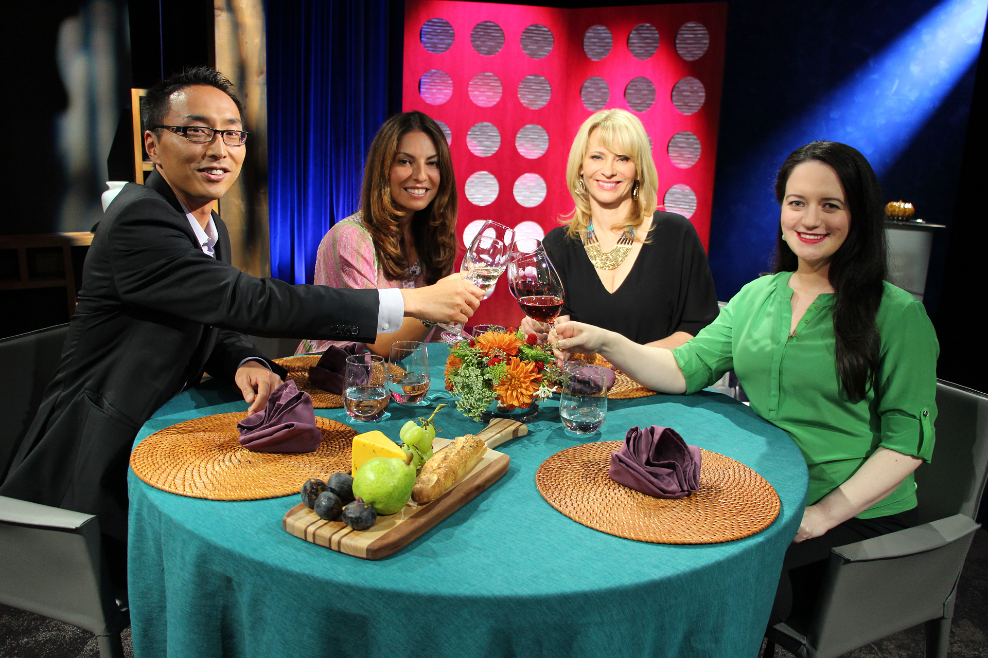 Host Leslie Sbrocco and guests on the set of the ninth episode of season 10.