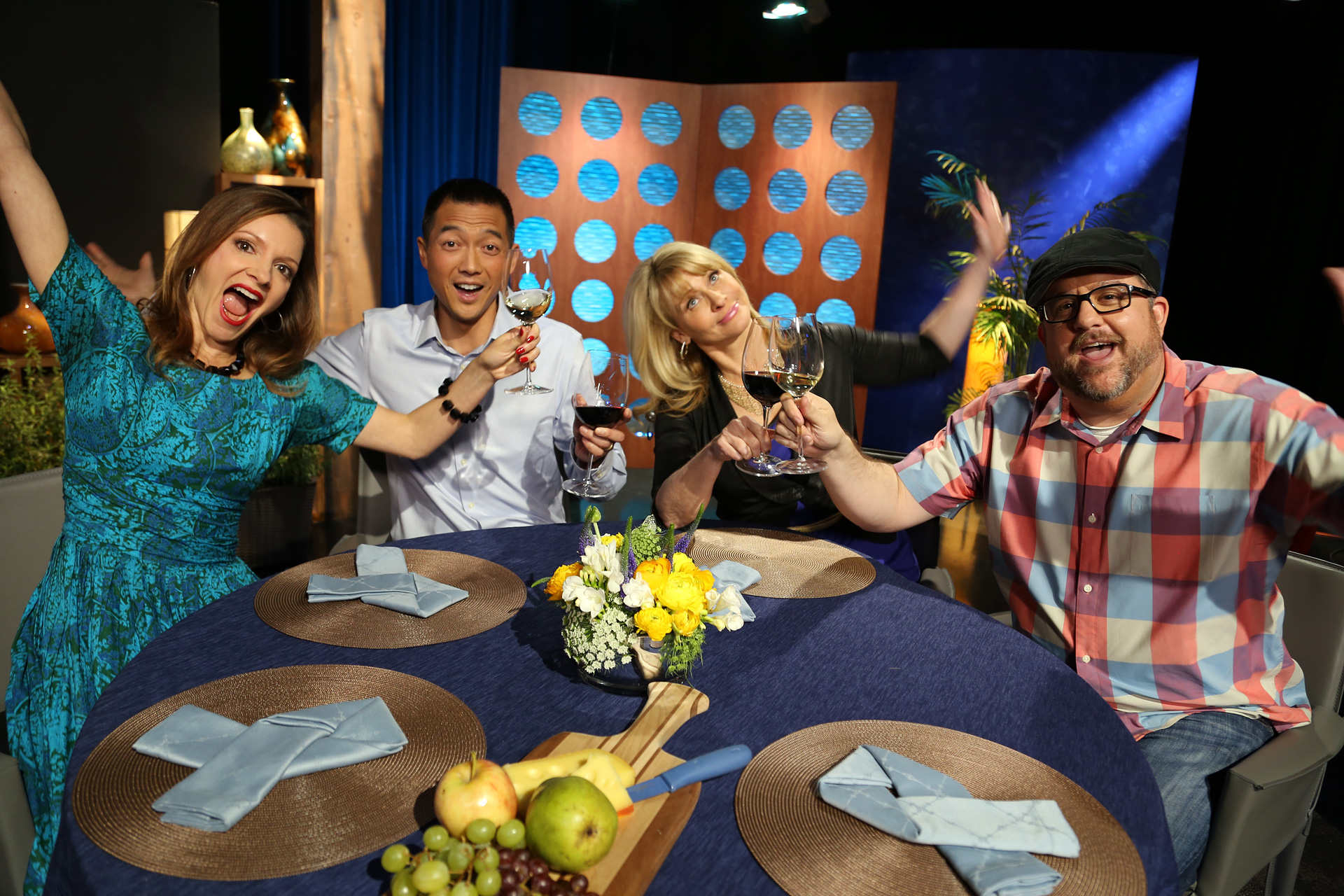 Host Leslie Sbrocco and guests having fun on the set of the episode 9 of season 11.