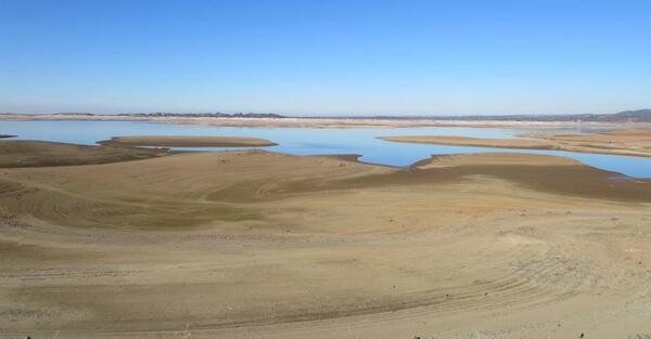 A parched Folsom Lake,  at less than 20 percent of capacity (photo courtesy of National Weather Service).