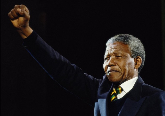 Nelson Mandela in United Kingdom appearance in 1990. (Getty Images). 