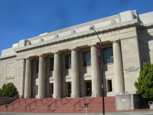 Contra Costa County Courthouse (MansleyFlickr)