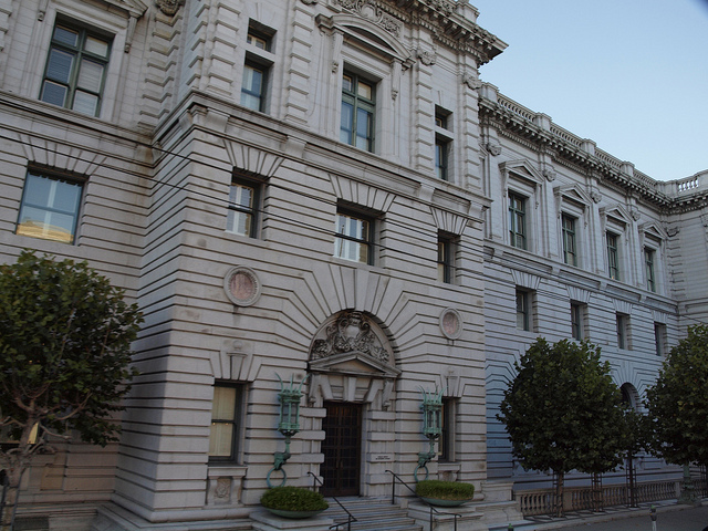 Entrance to the 9th U.S. Circuit Court of Appeals in San Francisco. (Eric Broder Van Dyke / Flickr)