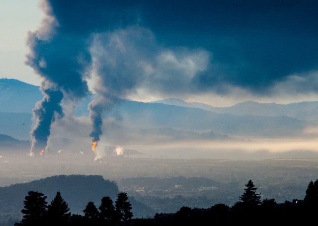 The Chevron refinery fire in Richmond in August 2012 sent smoke across the Bay Area. (Stephen Schiller/Flickr)