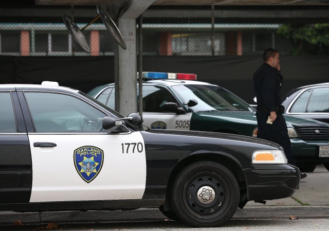 Oakland police on patrol.  (Justin Sullivan/Getty Images)