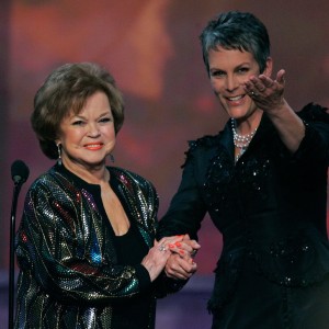 Actress and diplomat Shirley Temple Black with Jamie Lee Curtis at 2006 Screen Actors Guild Awards. (Kevin Winter/Getty Images)