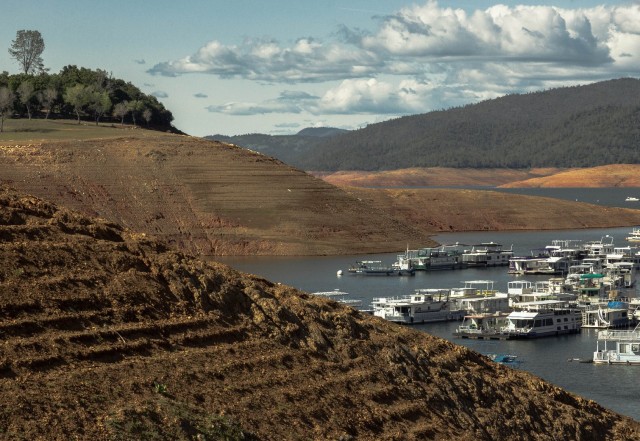 View across the mini-terraces on what is often a slope beneath the surface of Lake Oroville. The terraces are formed by lapping water as the surface level changes. (Dan Brekke/KQED)