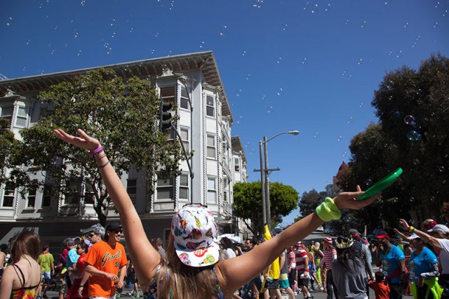 By about 11:00 a.m., the Panhandle was transformed into a dance party (Mark Andrew Boyer / KQED)