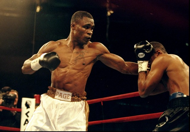 James Page, left, in a 1999 welterweight bout against Sam Garr. (Al Bello/Getty Images)