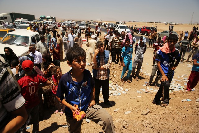 Refugees fleeing ISIS offensive pour into Kurdistan. (Spencer Platt/Getty Images)