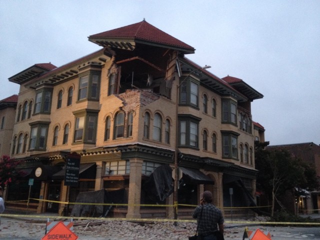 Damaged office building at Second and Brown streets in downtown Napa. (Craig Miller/KQED)