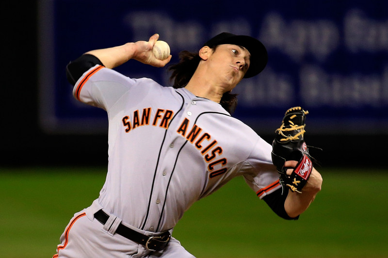 Tim Lincecum pitched 1 2/3 scoreless innings before leaving with an apparent injury. (Jamie Squire/Getty Images)