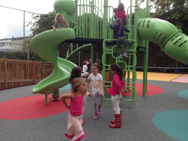 The playground at La Scuola's new Fell Street campus in San Francisco is a very popular place. (Patricia Yollin/KQED)