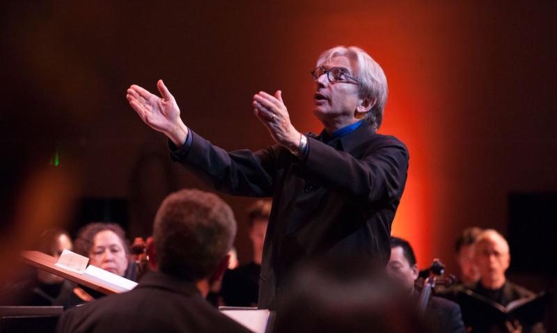 Michael Tilson Thomas conducts members of the SF Symphony and Chorus.