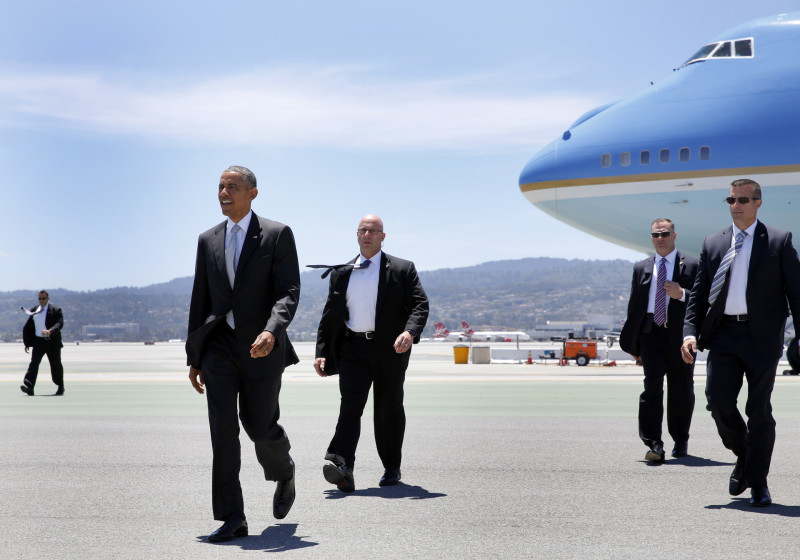 President Obama arrives at SFO Friday, June 19.
