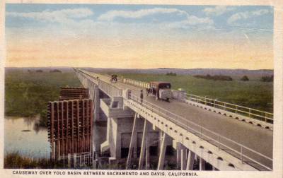 A postcard from about 1920 depicting the first Yolo Causeway.
