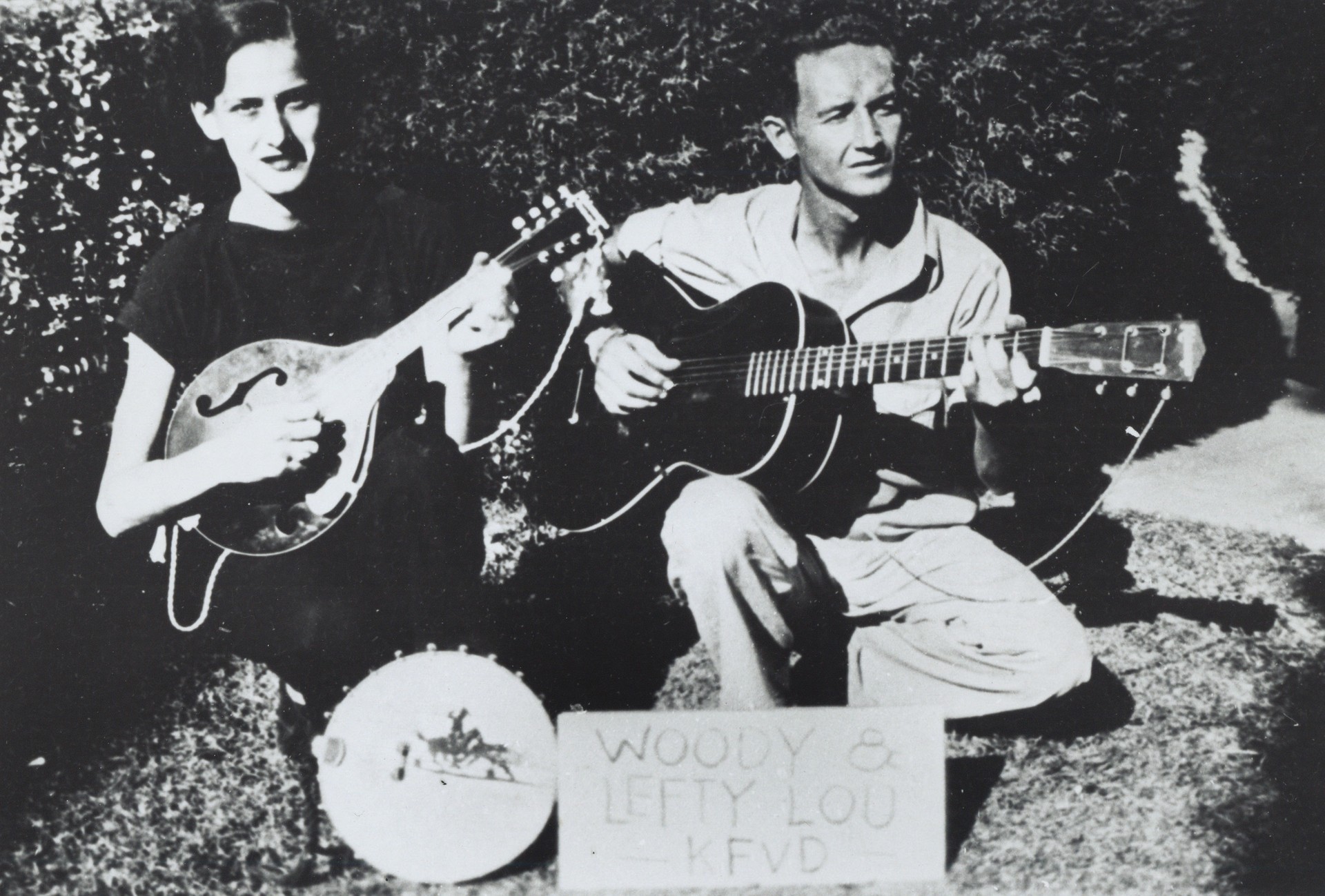 Maxine “Lefty Lou” Crissman and Woody Guthrie promote their Woody and Lefty Lou radio show on Los Angeles’s KFVD, ca. 1937.