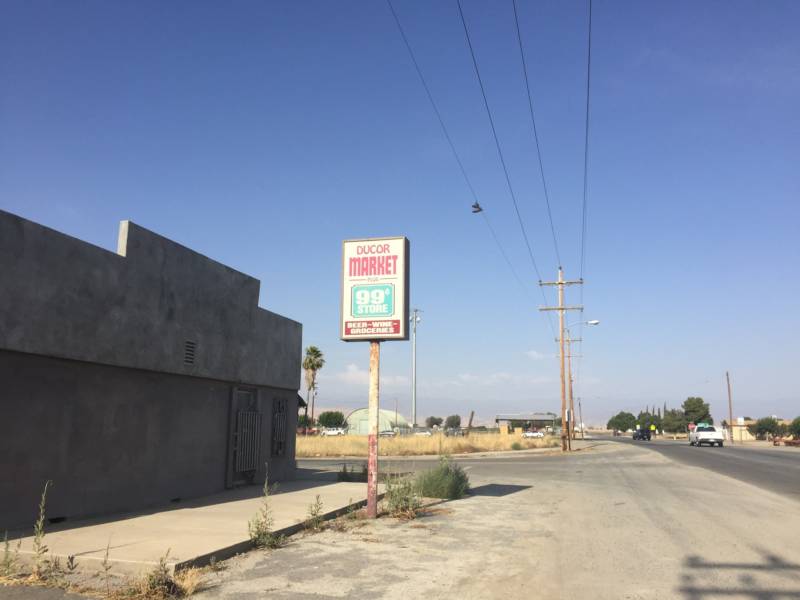 The median income in Ducor is about $16,000. Most of the town's residents are farmworkers. The Dutch Frontier's fixed price menu, which averages about $80 a head, doesn't draw many locals.