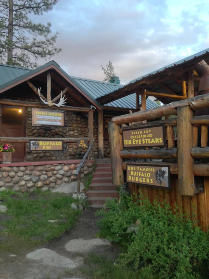 The resort's restaurant serves hearty food like elk and buffalo burgers.