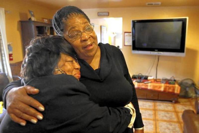  Susan Burton (R) with a client at one of the Los Angeles-area transitional homes operated by A New Way of Life. 