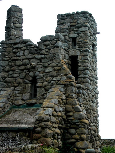 Hawk Tower, Tor House, Carmel, CA. Photo: Wiki Commons
