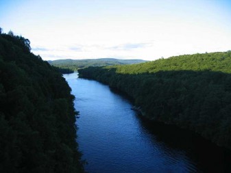 The Connecticut River in western Massachussetts