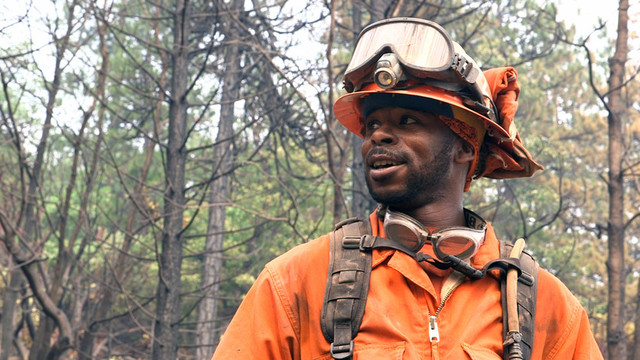 Emir Dunn at work on the Bully Fire in Shasta County. (Adam Grossberg/KQED)
